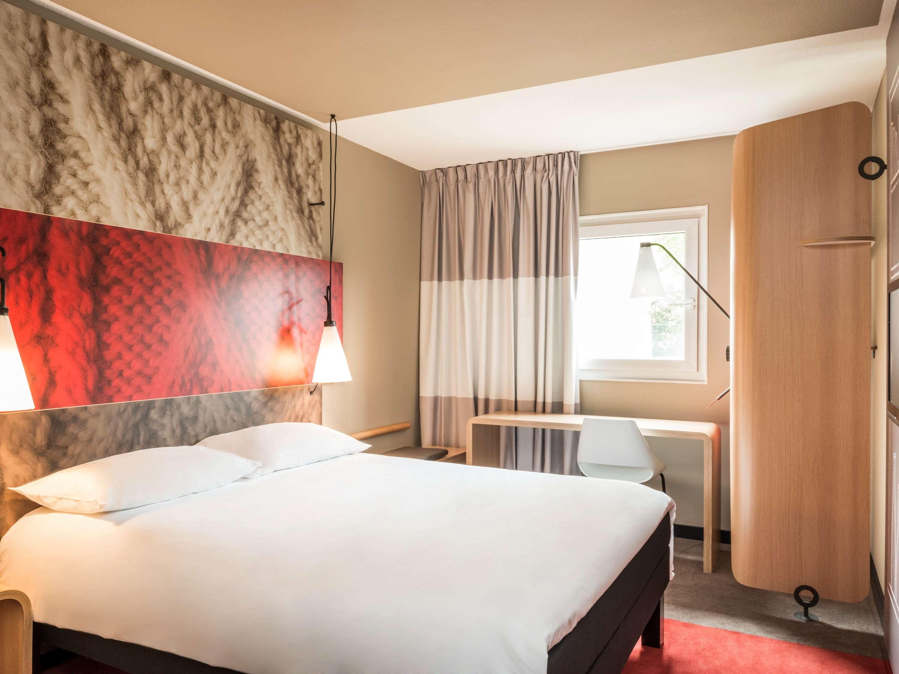 Ibis Poznan Centrum Εξωτερικό φωτογραφία