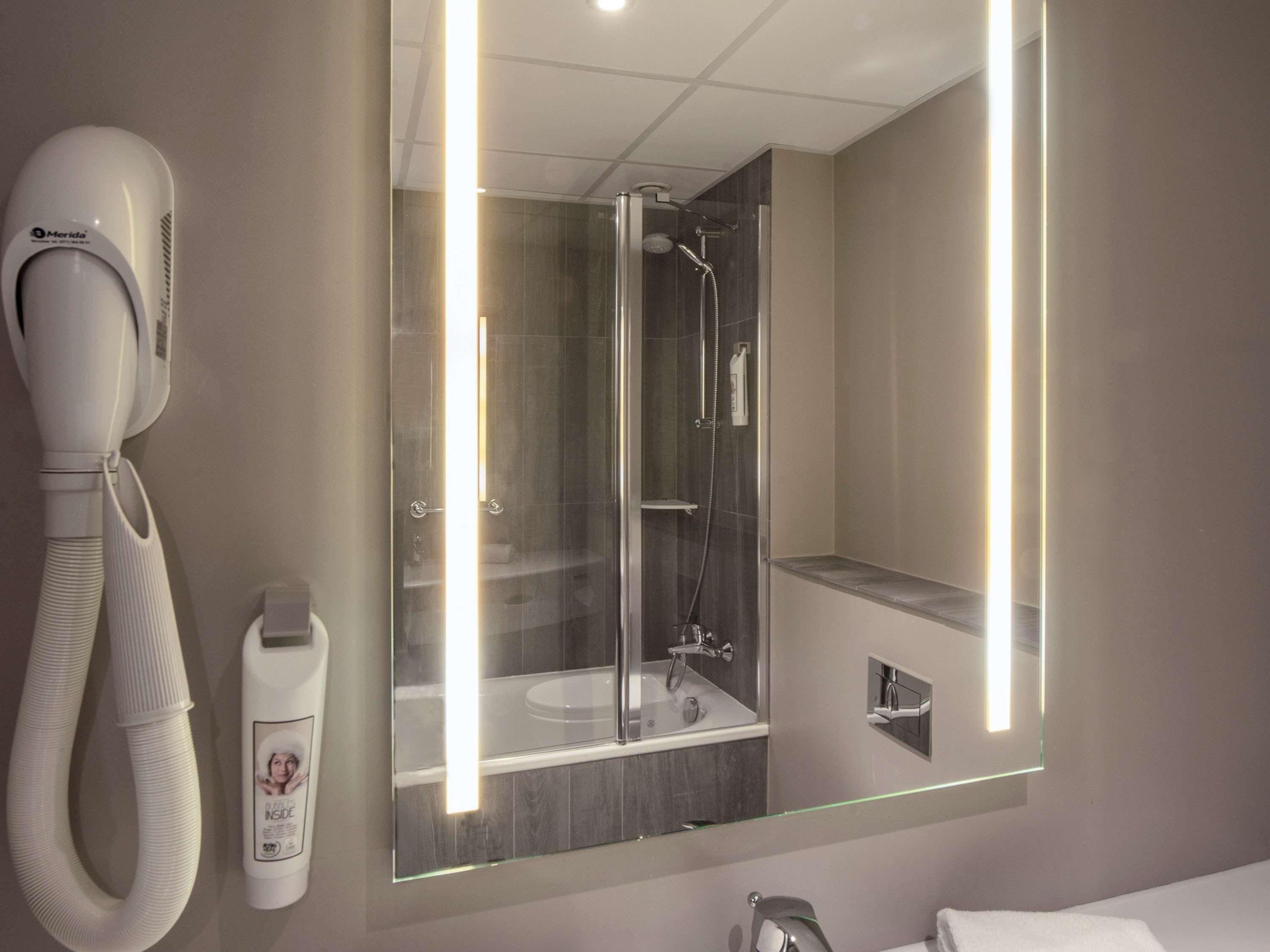 Ibis Poznan Centrum Εξωτερικό φωτογραφία