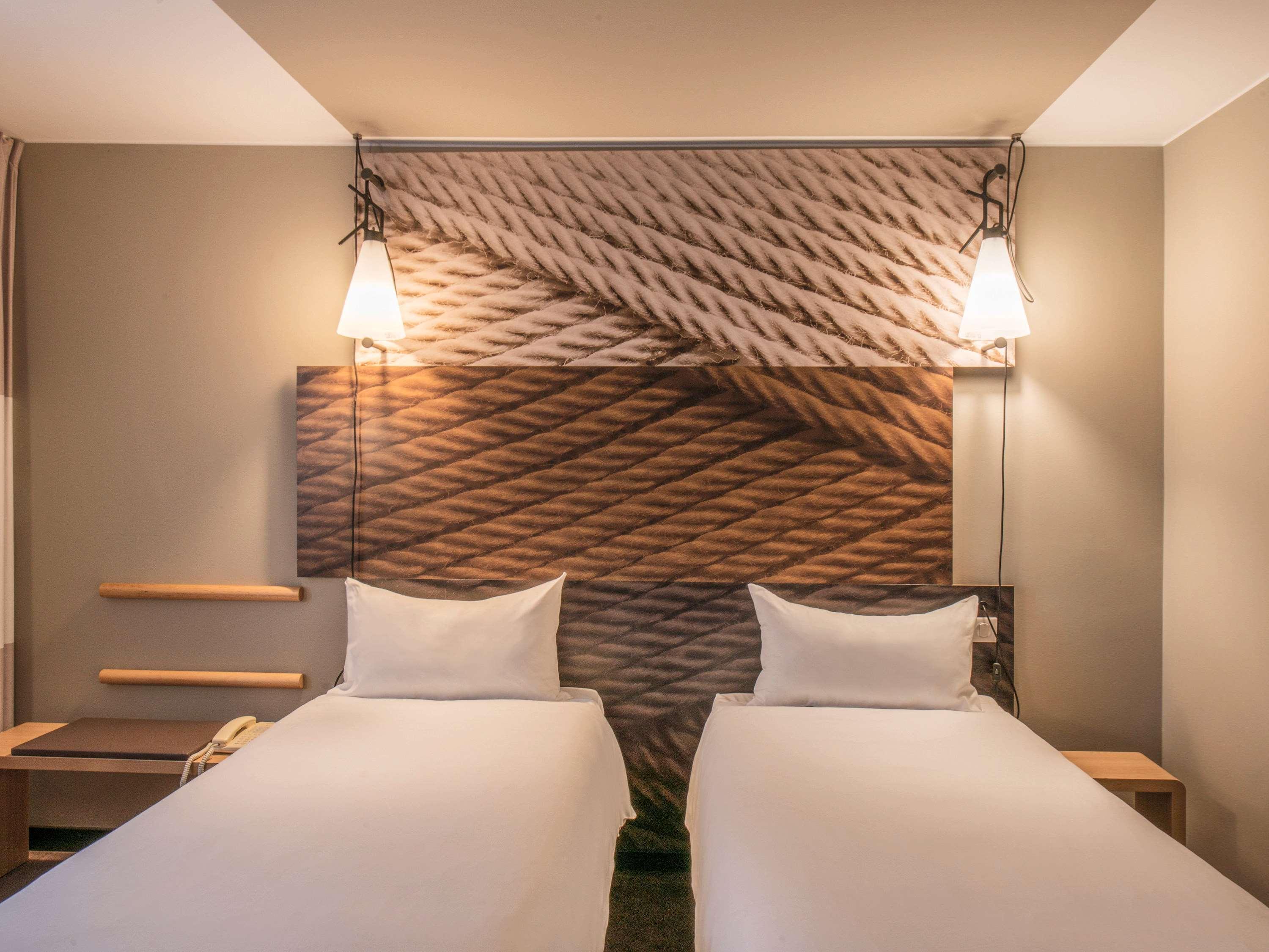 Ibis Poznan Centrum Εξωτερικό φωτογραφία