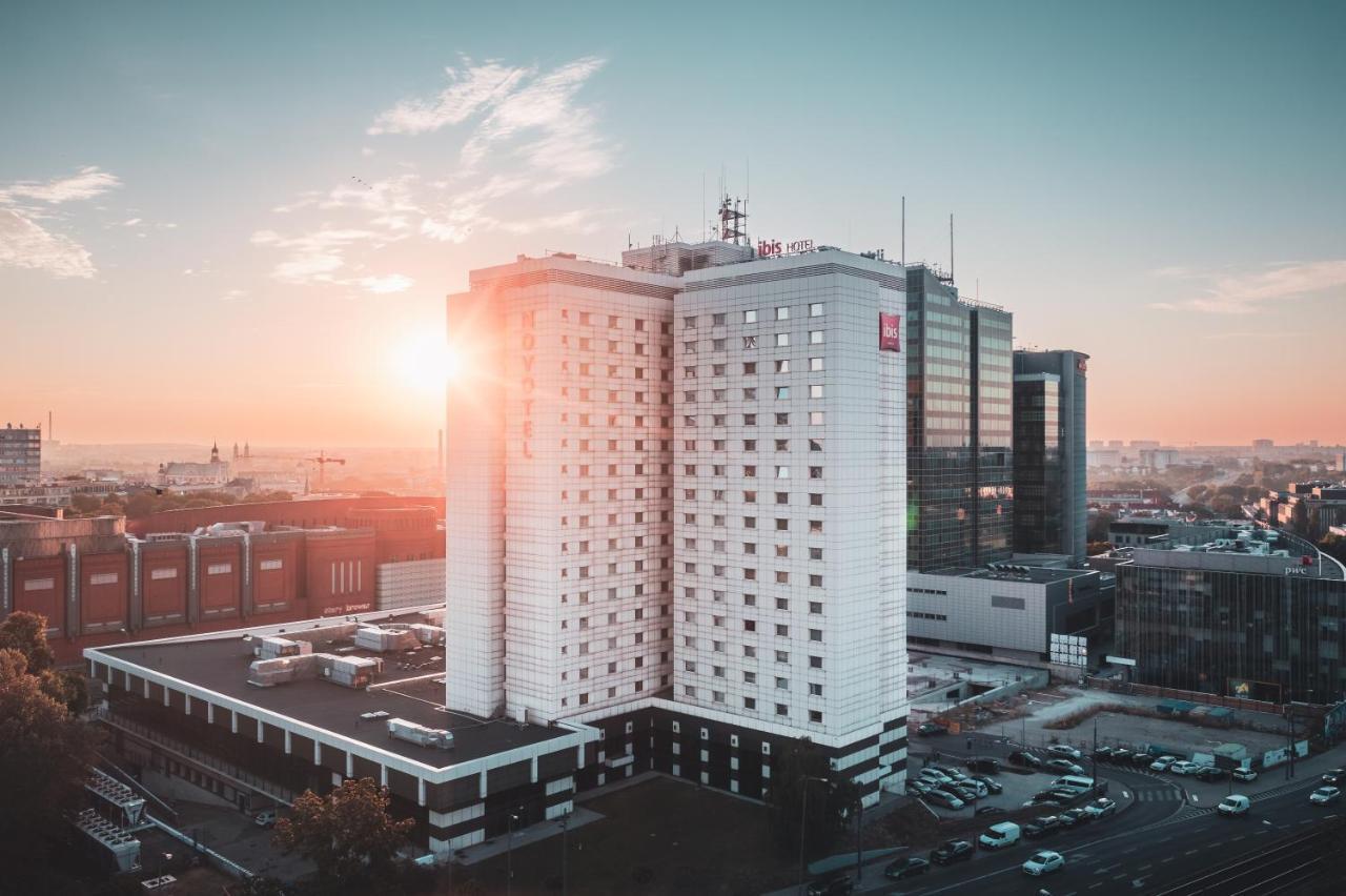 Ibis Poznan Centrum Εξωτερικό φωτογραφία