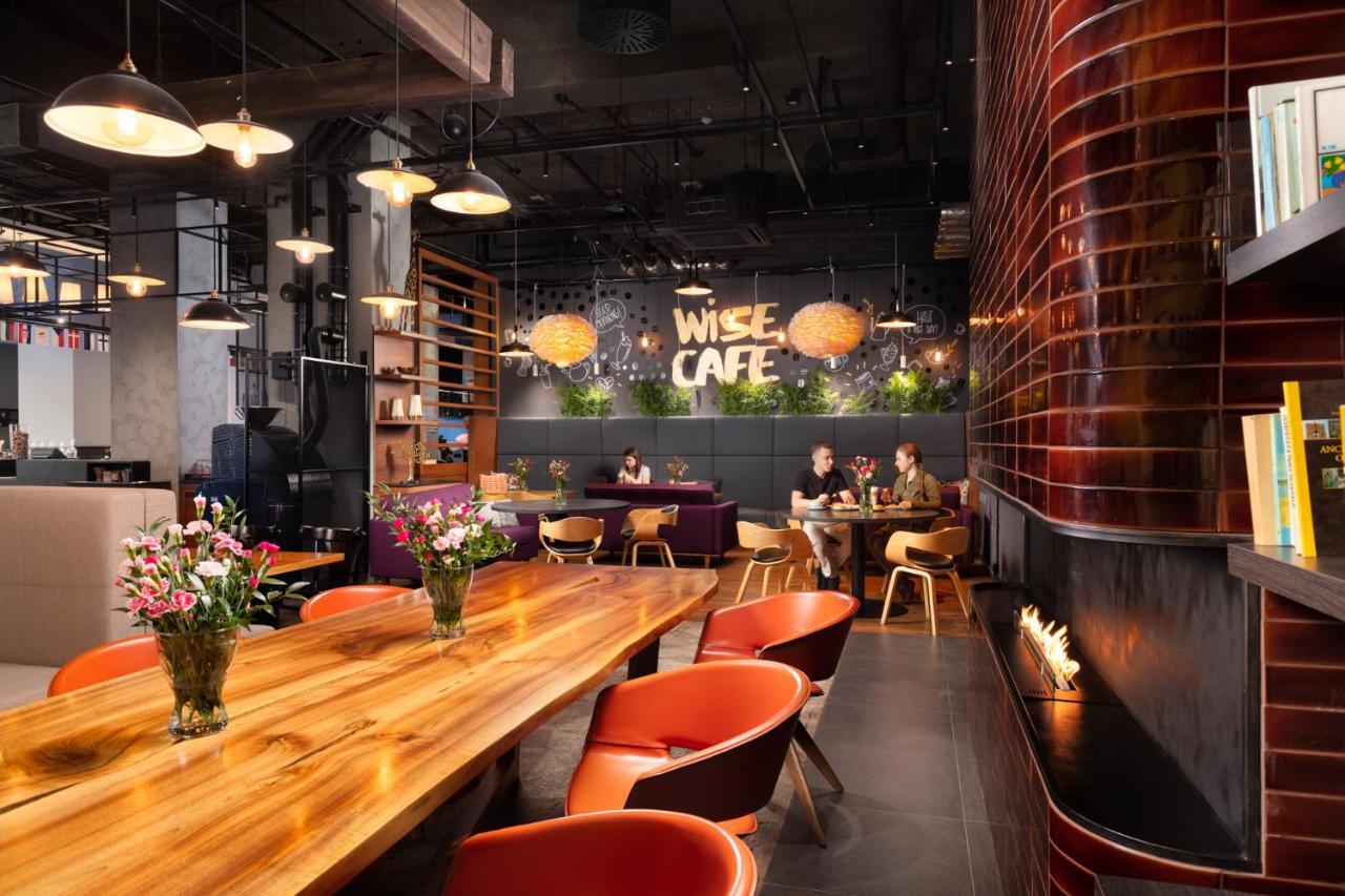 Ibis Poznan Centrum Εξωτερικό φωτογραφία